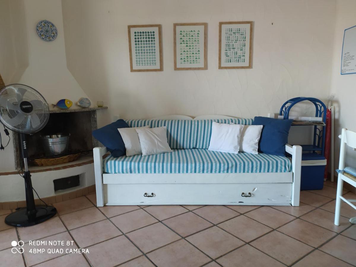 Вилла Capo Blu - Santa Margherita Di Pula Экстерьер фото